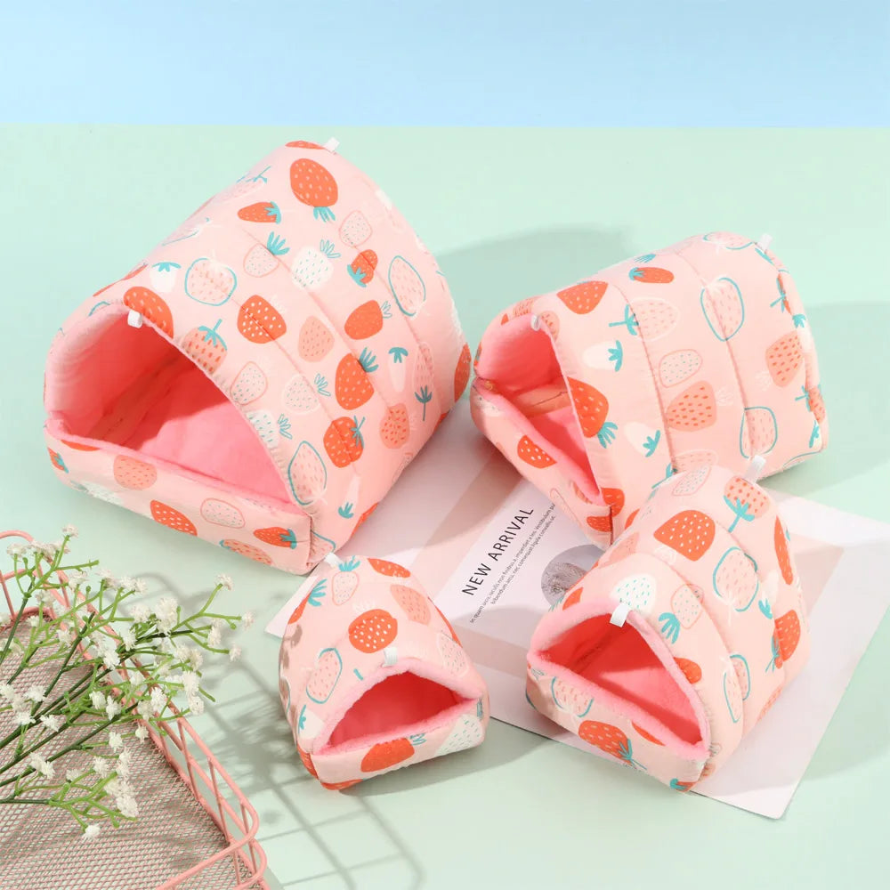 Cute Cartoon Rabbit Squirrel Mini Cage Guinea Pig Nest Small Animal Mice Rat Pet Sleeping Bed Hamster House Winter Warm Soft Mat