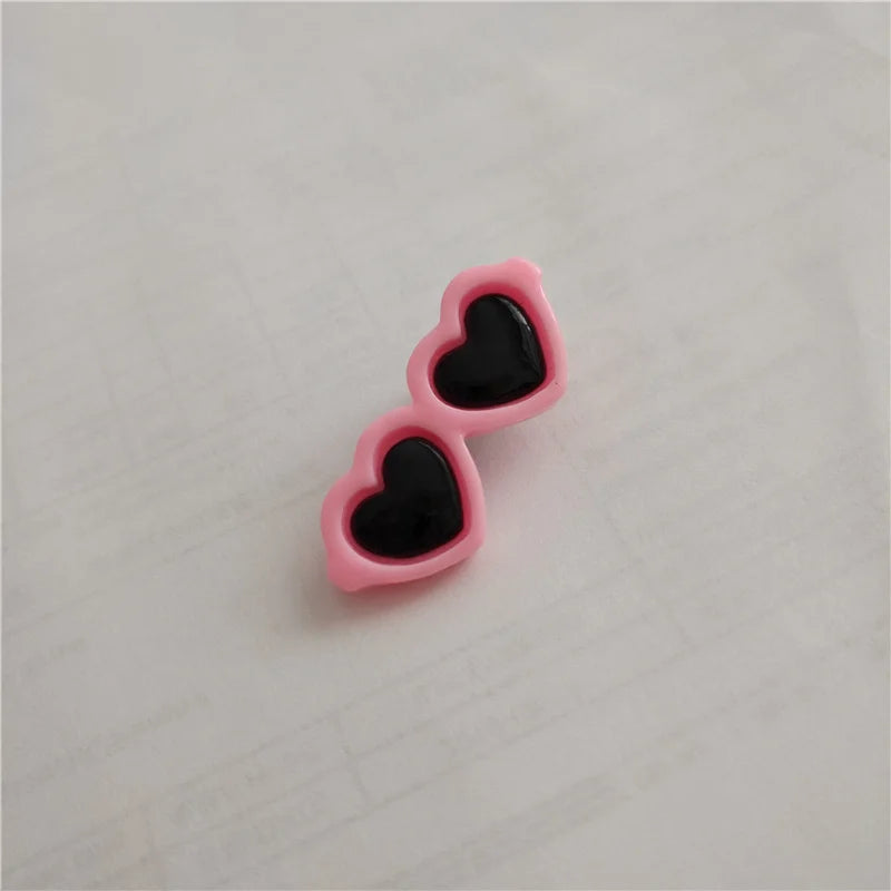 Cartoon Pet Lovely Heart Wings Hairpins Pet Dog Bows Hair Clips for Puppy Dogs Cat Yorkie Teddy Pet Hair Decor Pet Supplies
