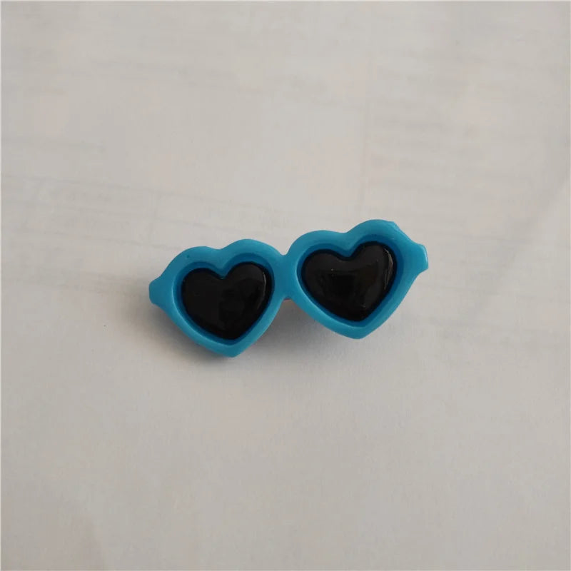 Cartoon Pet Lovely Heart Wings Hairpins Pet Dog Bows Hair Clips for Puppy Dogs Cat Yorkie Teddy Pet Hair Decor Pet Supplies